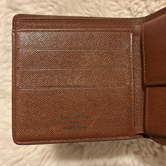 🚫SOLD🚫SOLD🚫 Louis Vuitton Monogram Bifold Wallet with LV Dust Bag - Picture 5 of 16